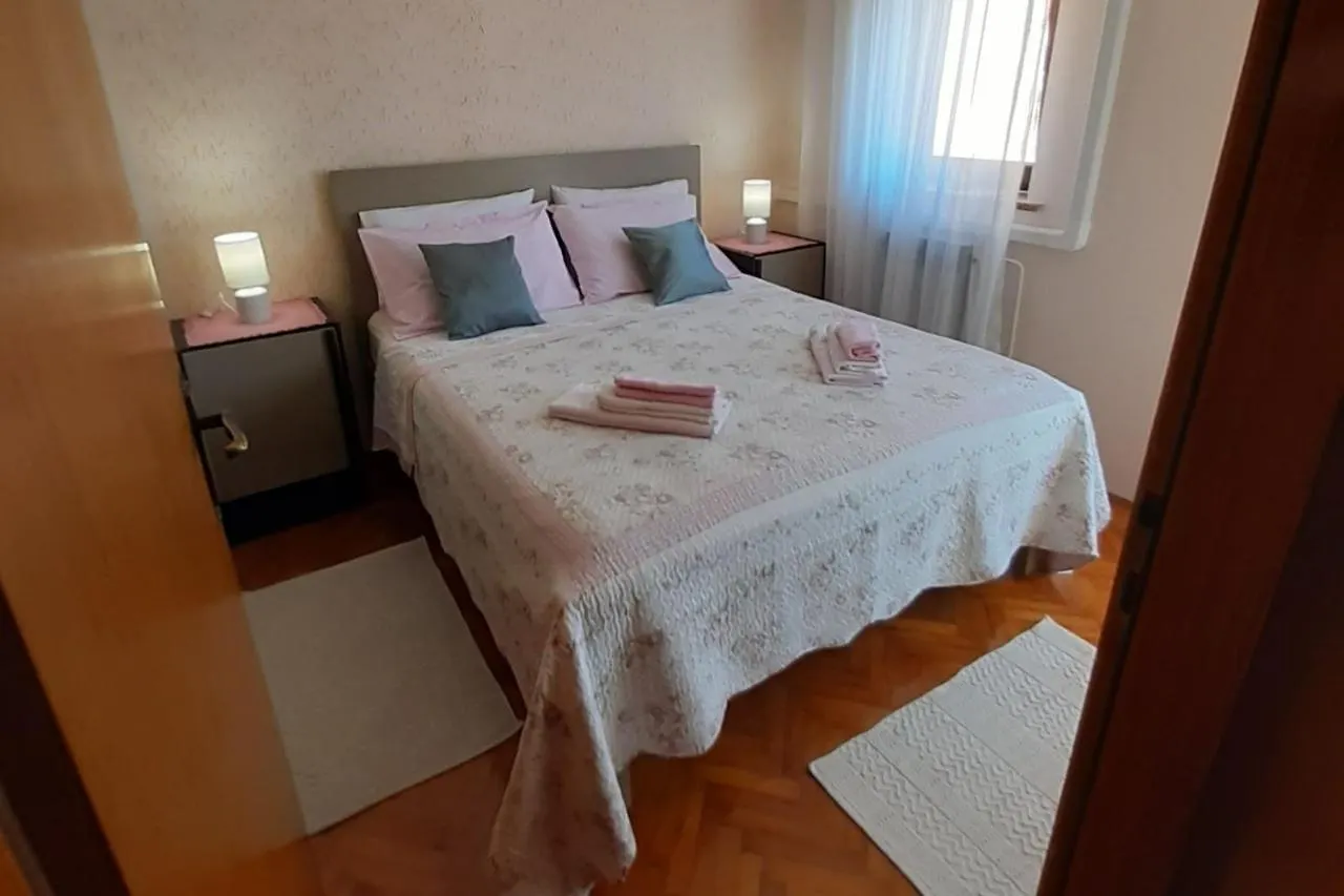 Apartment Villa Marija بوريتش