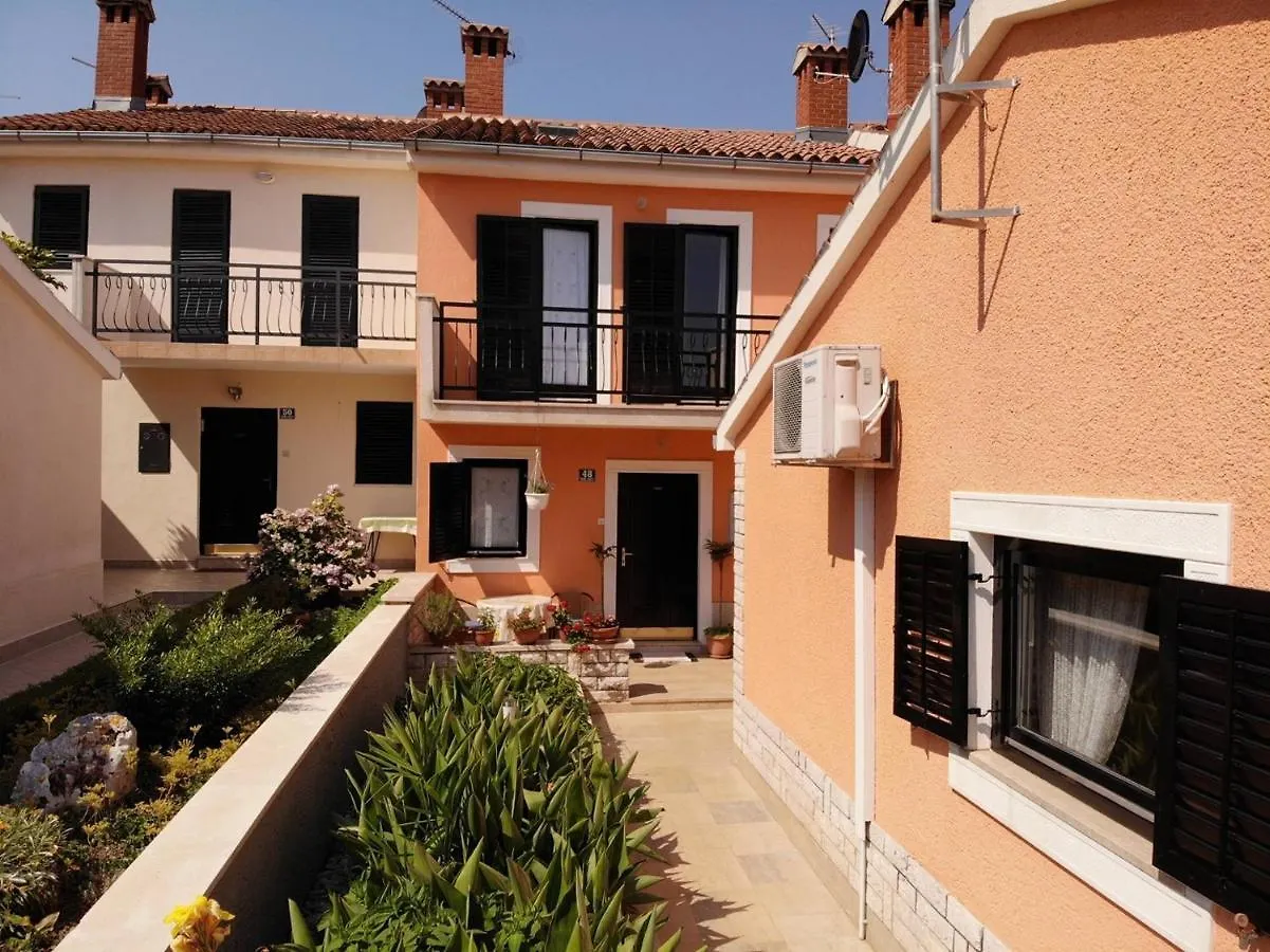 Apartment Villa Marija بوريتش